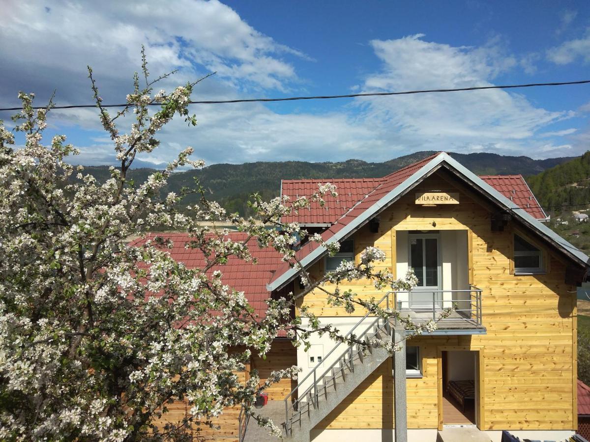 Tara Lake Apartments Jevtici 外观 照片