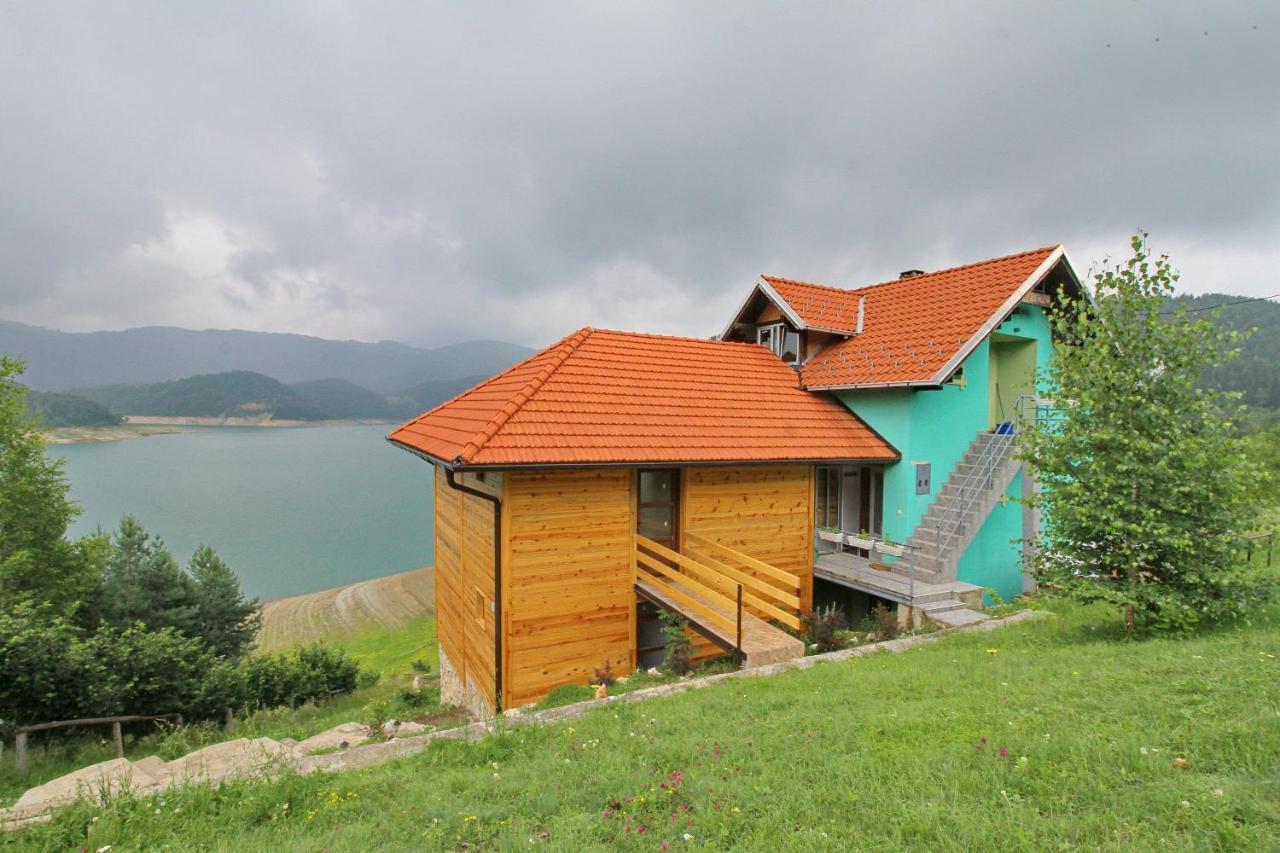 Tara Lake Apartments Jevtici 外观 照片