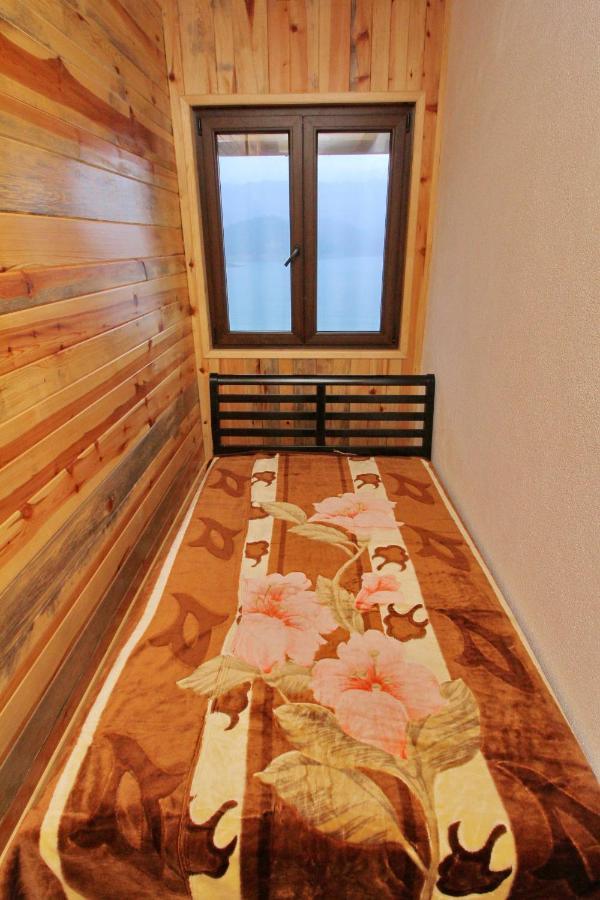 Tara Lake Apartments Jevtici 外观 照片